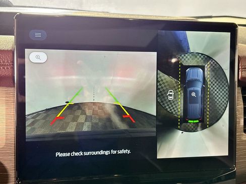 Used 2023 Ford Expedition Limited image 17