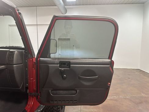 Used 1999 Jeep Wrangler Sport image 78