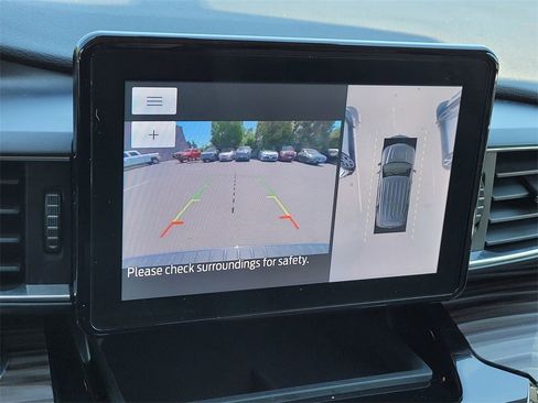 Used 2021 Ford Explorer Limited w/ Hybrid Equipment Group 310A image 17