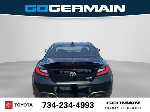 New 2026 Toyota GR86 Premium RWD image 9