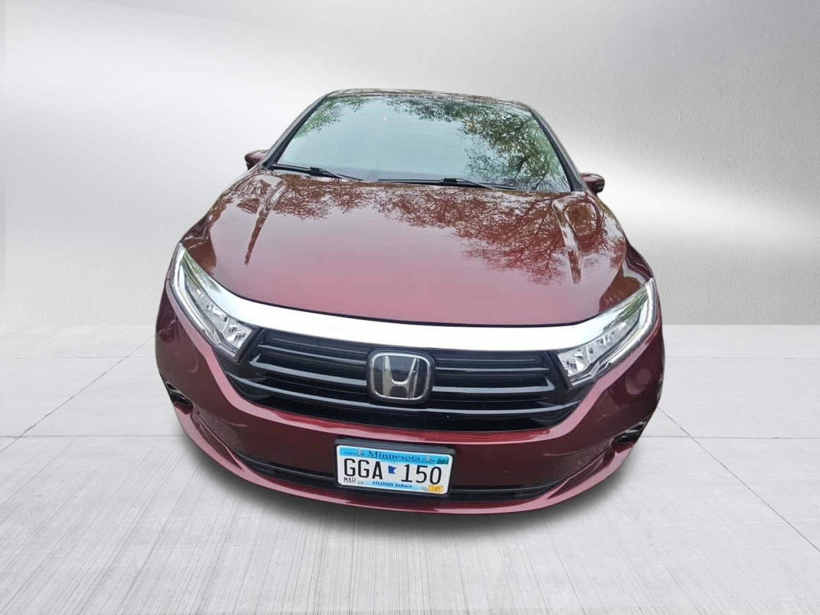 Used 2021 Honda Odyssey Touring image 2