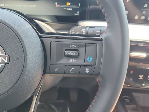 New 2026 Nissan Kicks SR w/ Interior Electronics Package FWD image 8