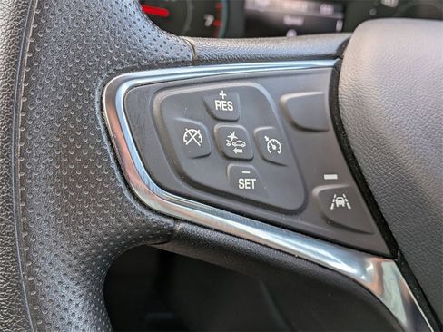 Used 2023 Chevrolet Malibu LT image 18