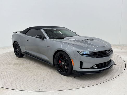 Used 2023 Chevrolet Camaro LT RWD image 30