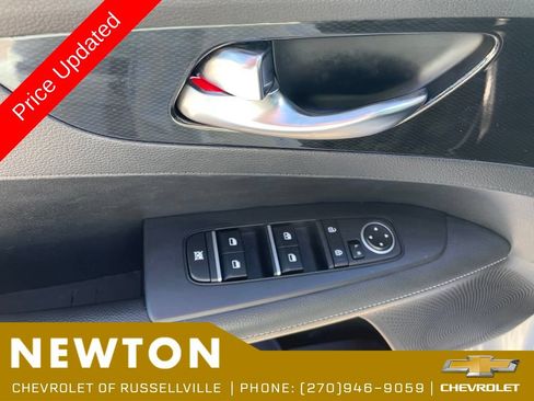 Used 2023 Kia Forte GT-Line FWD image 9
