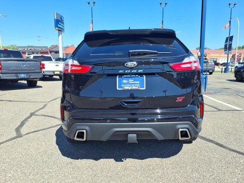 Certified 2021 Ford Edge ST w/ Equipment Group 401A AWD/4WD image 8