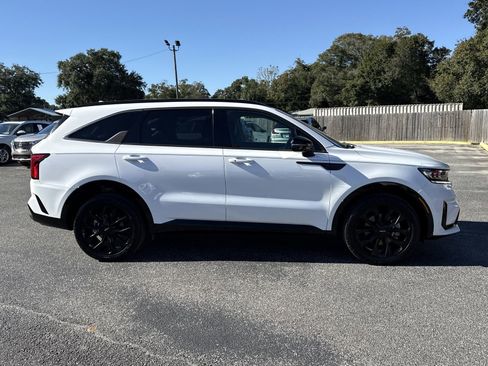 Used 2022 Kia Sorento SX image 6