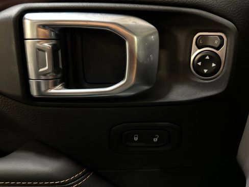 New 2024 Jeep Wrangler Sahara w/ Technology Group image 10