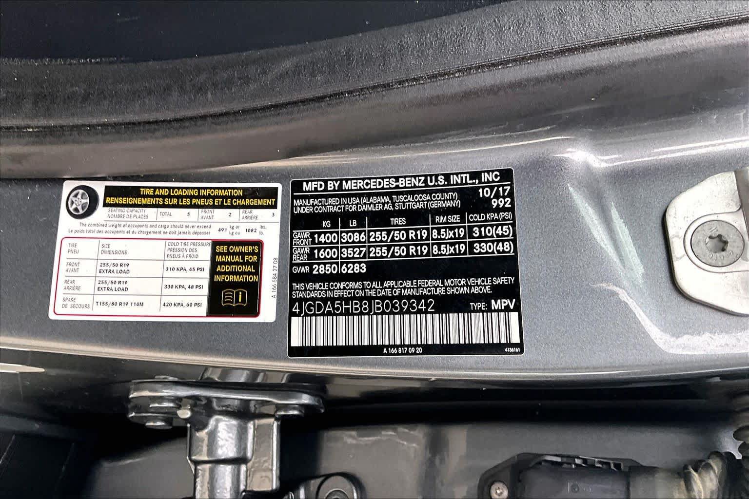 Used 2018 Mercedes-Benz GLE 350 4MATIC image 37