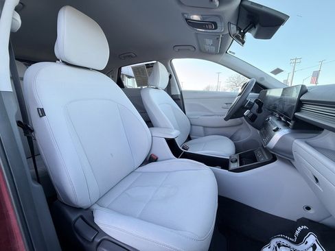 Used 2024 Hyundai Kona SEL w/ Convenience Package image 27