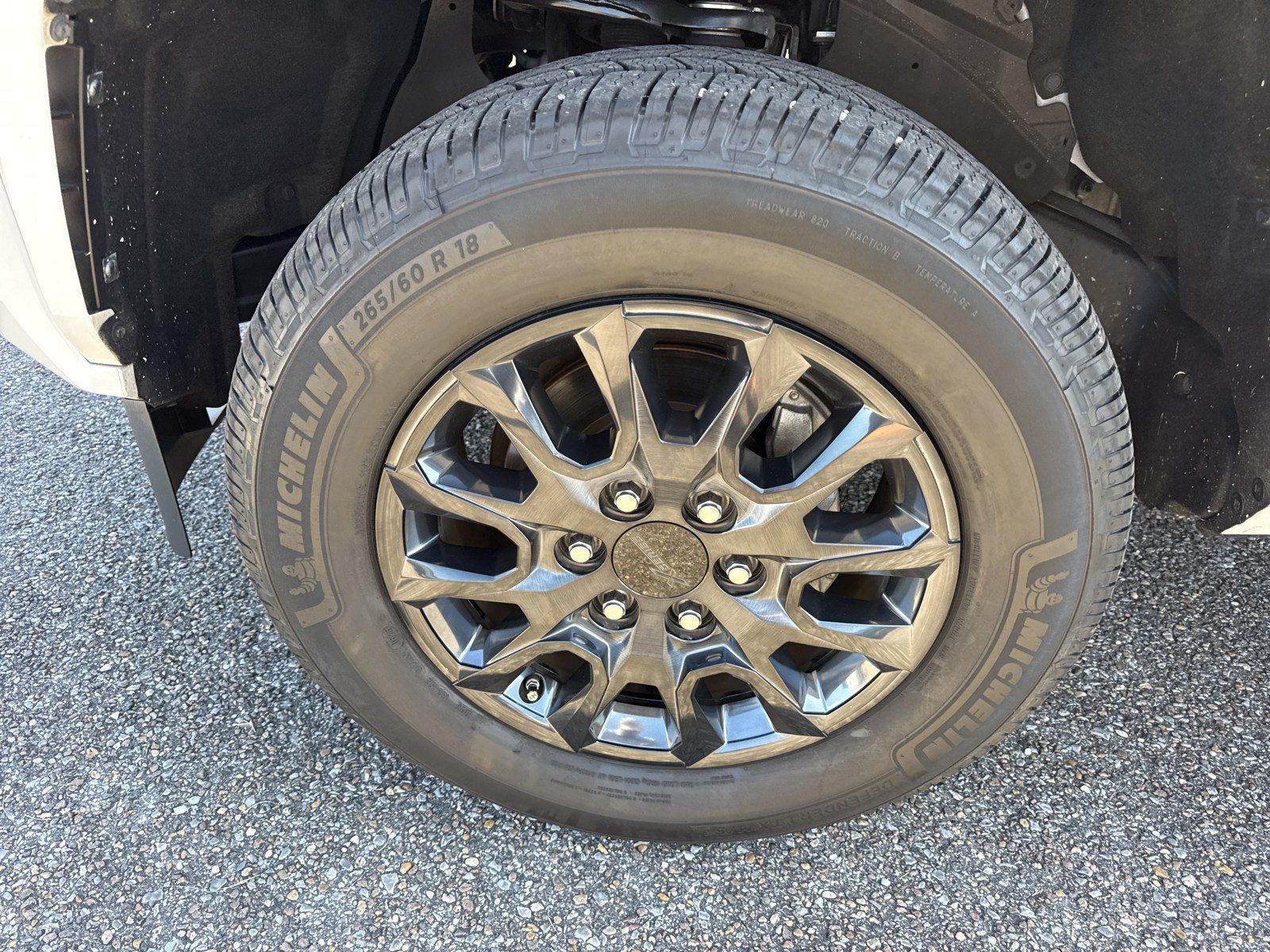 Used 2024 Toyota Tacoma SR5 RWD image 10