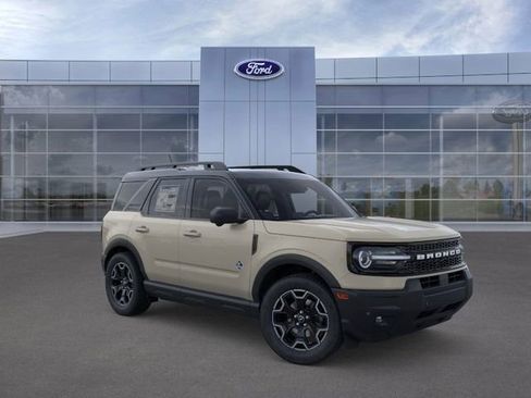 New 2025 Ford Bronco Sport Outer Banks w/ Outer Banks Tech Package+ image 7