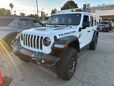 Used 2022 Jeep Wrangler Unlimited Rubicon 4xe AWD/4WD image 2