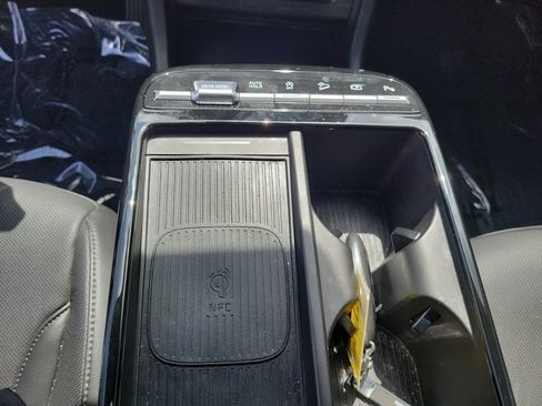 Used 2025 Hyundai Tucson Limited FWD image 34