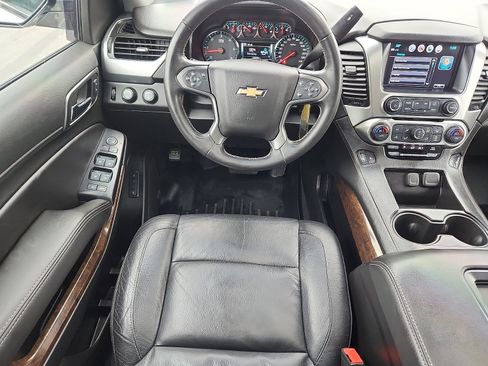 Used 2018 Chevrolet Tahoe LT image 10