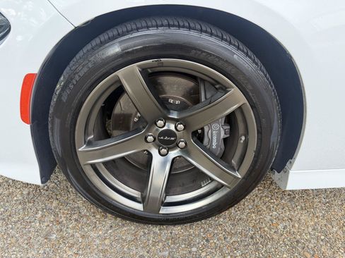 Used 2019 Dodge Charger SRT Hellcat w/ Navigation & Travel Group RWD image 26