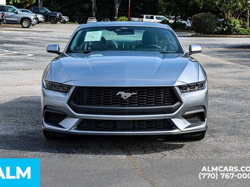 Used 2025 Ford Mustang Premium RWD image 11
