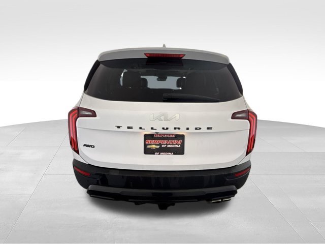 Used 2022 Kia Telluride SX w/ Nightfall Edition Package AWD/4WD image 8