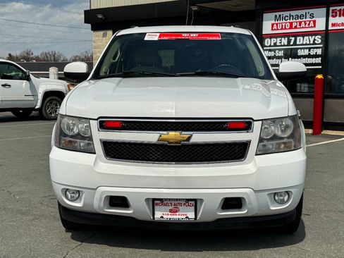 Used 2007 Chevrolet Suburban 2500 LT AWD/4WD image 9