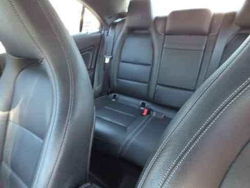 Used 2016 Mercedes-Benz CLA 250 image 8