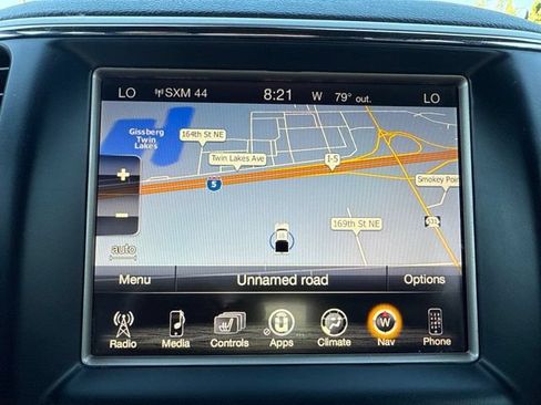 Used 2017 Jeep Grand Cherokee Limited w/ Trailer Tow Group IV AWD/4WD image 32