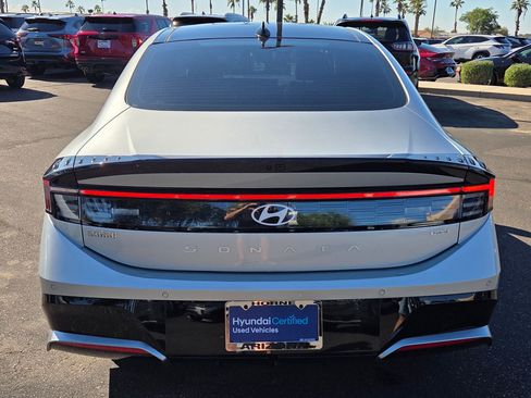 Used 2025 Hyundai Sonata Limited image 6