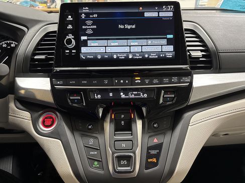 New 2027 Honda Odyssey EX-L image 10