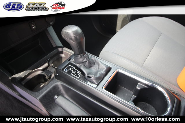 Used 2019 Toyota Tacoma SR w/ SX Package AWD/4WD image 18