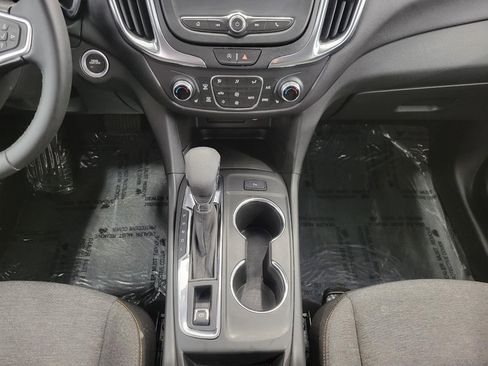 Used 2024 Chevrolet Equinox LT w/ LPO, Floor Liner Package AWD/4WD image 16