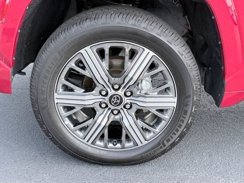 Used 2023 Toyota Tundra Capstone AWD/4WD image 37