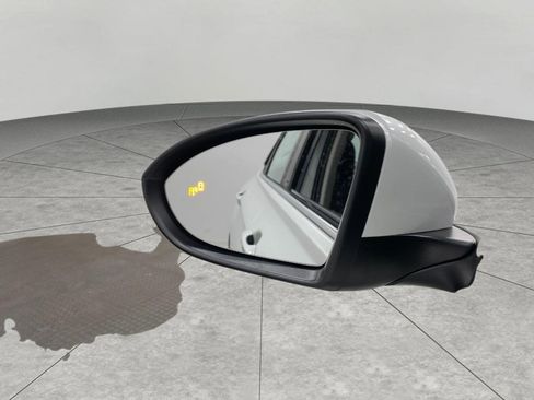 New 2025 Volkswagen Jetta SE image 18