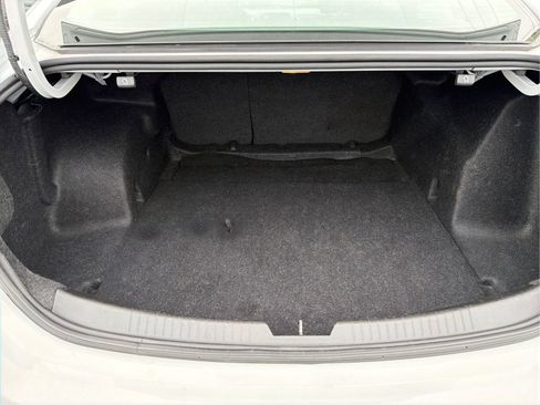Used 2024 Chevrolet Malibu LT FWD image 13