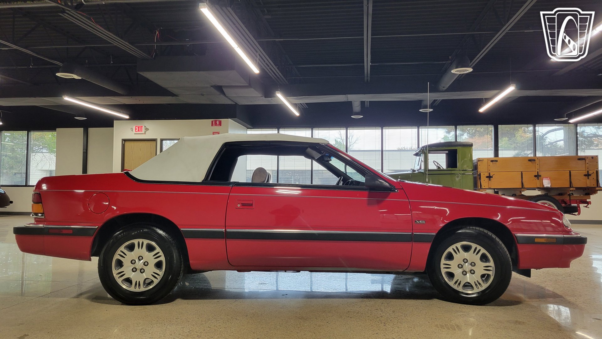 Used 1993 Chrysler LeBaron Convertible FWD image 35