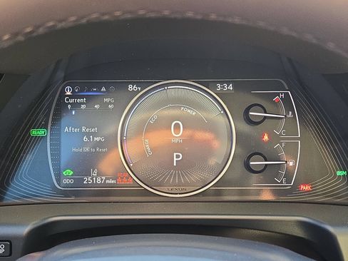 Used 2024 Lexus ES 300h w/ Premium Package FWD image 20
