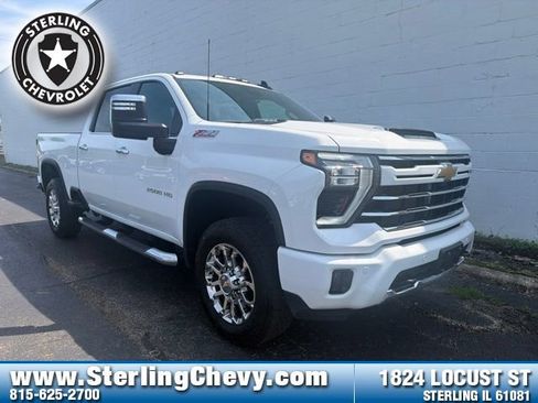 Used 2026 Chevrolet Silverado 2500 LT w/ Z71 Chrome Sport Edition AWD/4WD image 1