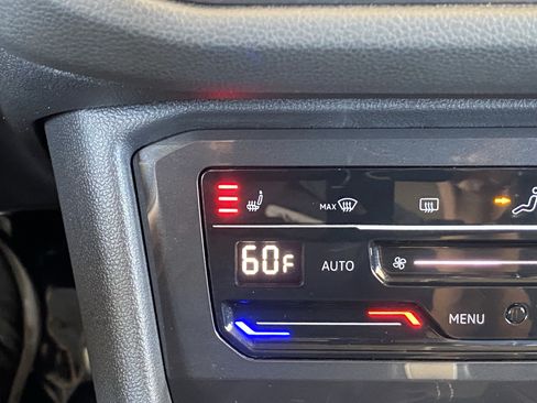 Certified 2023 Volkswagen Tiguan SE AWD/4WD image 13