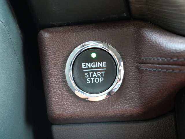 Used 2023 Ford Expedition Limited AWD/4WD image 30