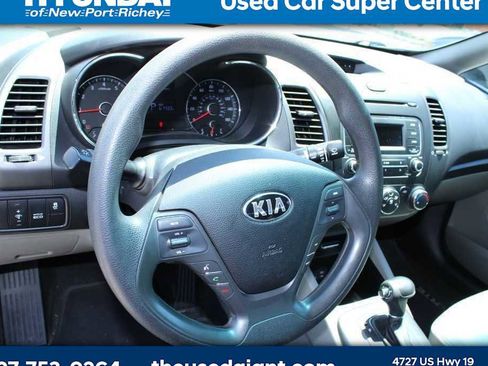 Used 2015 Kia Forte LX FWD image 10