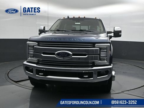 Used 2019 Ford F350 Lariat w/ Lariat Ultimate Package AWD/4WD image 5