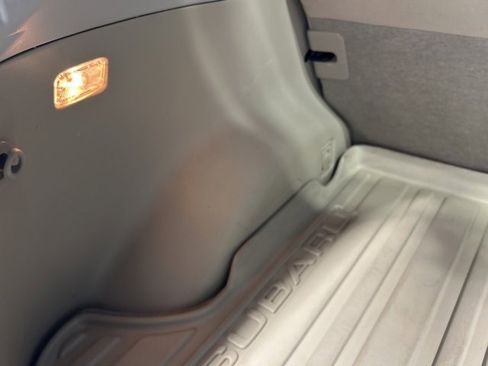 Used 2010 Subaru Impreza 2.5i Premium image 29