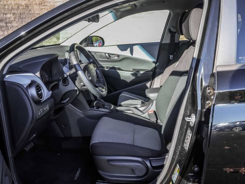 Used 2019 Hyundai Kona SEL image 23