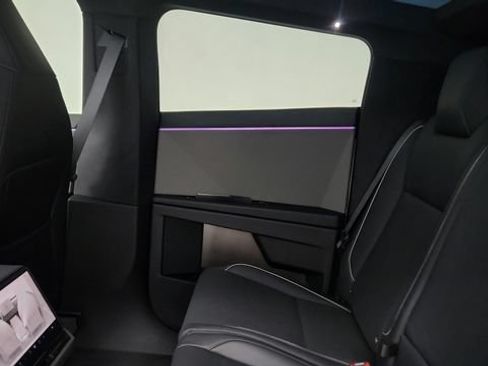 Used 2024 Tesla Cybertruck AWD Crew Cab image 56