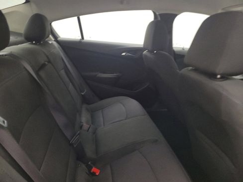 Used 2017 Chevrolet Cruze LT FWD image 19