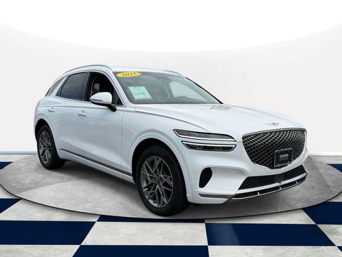 Certified 2025 Genesis GV70 2.5T AWD/4WD image 1