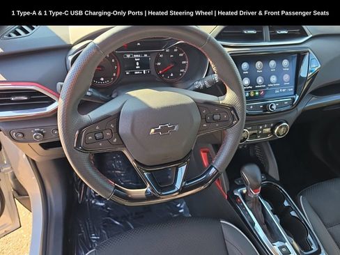 Used 2023 Chevrolet TrailBlazer RS w/ Convenience Package FWD image 9