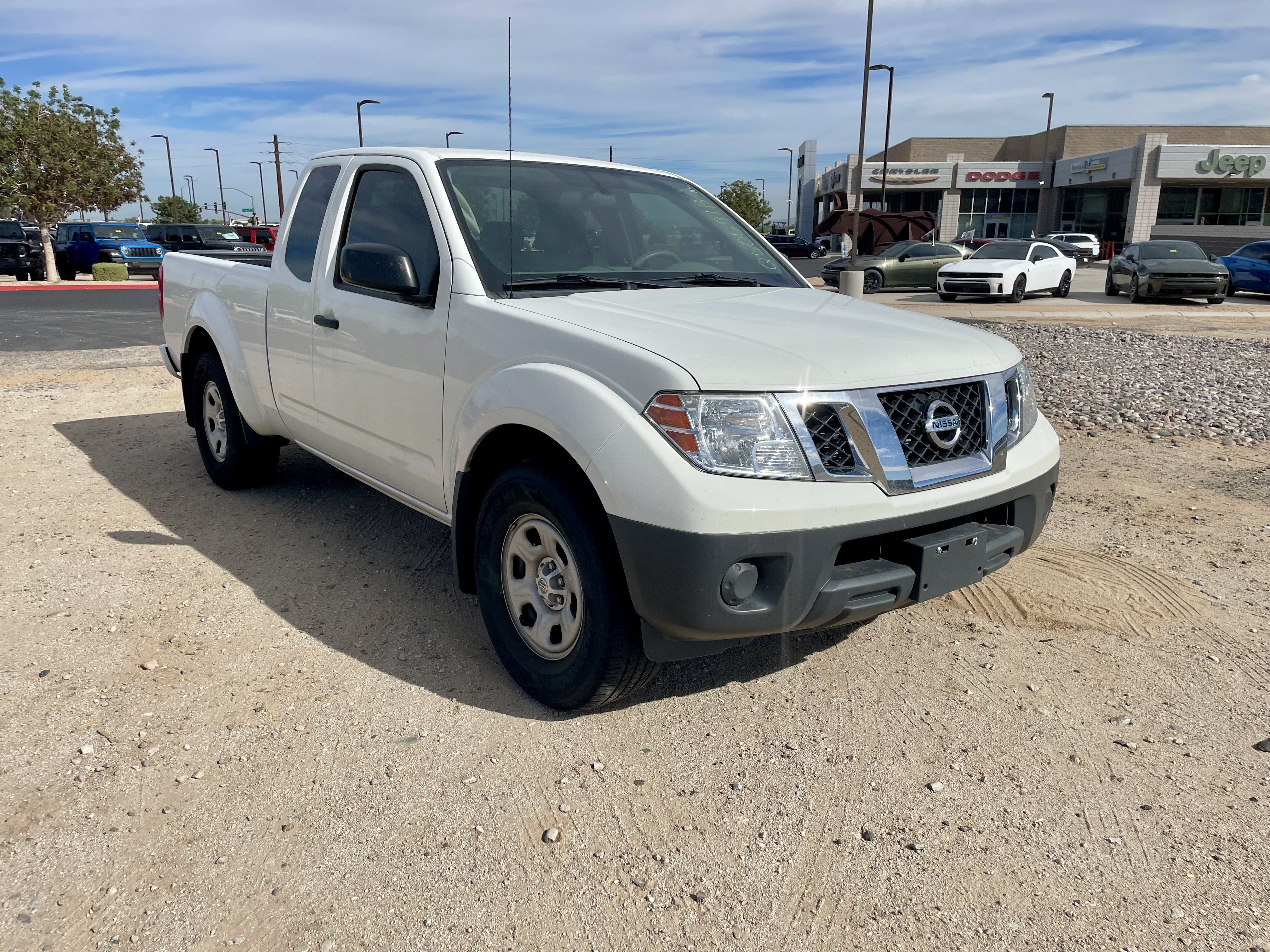 Used 2020 Nissan Frontier S RWD image 7
