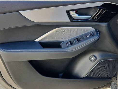 Certified 2025 Acura MDX w/Technology Package image 13