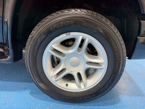 Used 2000 Dodge Durango 4WD image 56