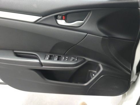 Used 2019 Honda Civic Sport image 22