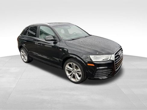 Used 2018 Audi Q3 2.0T Premium w/ Convenience Package AWD/4WD image 8